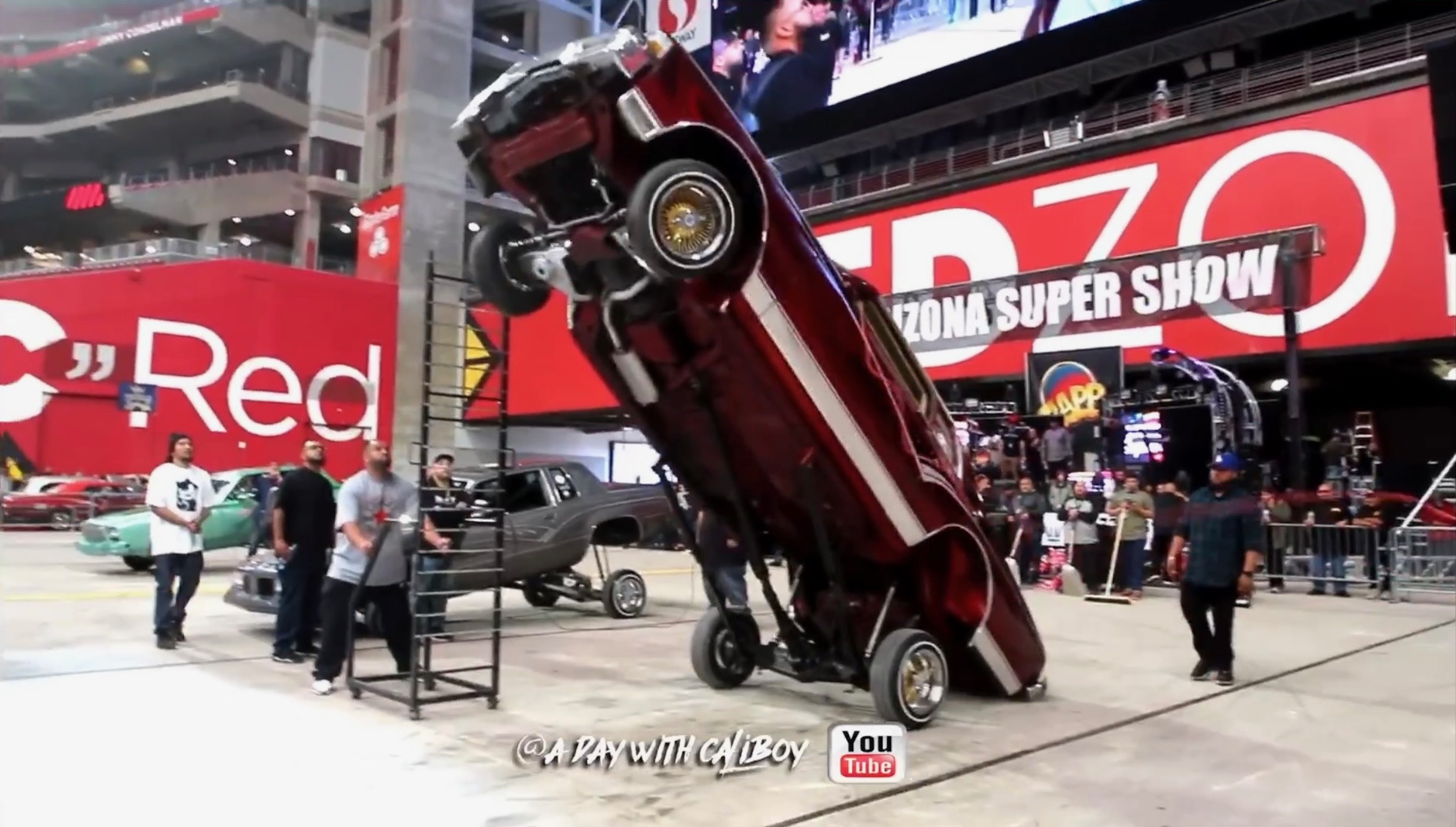 Lowrider hopper standing tall at Arizona Super Show