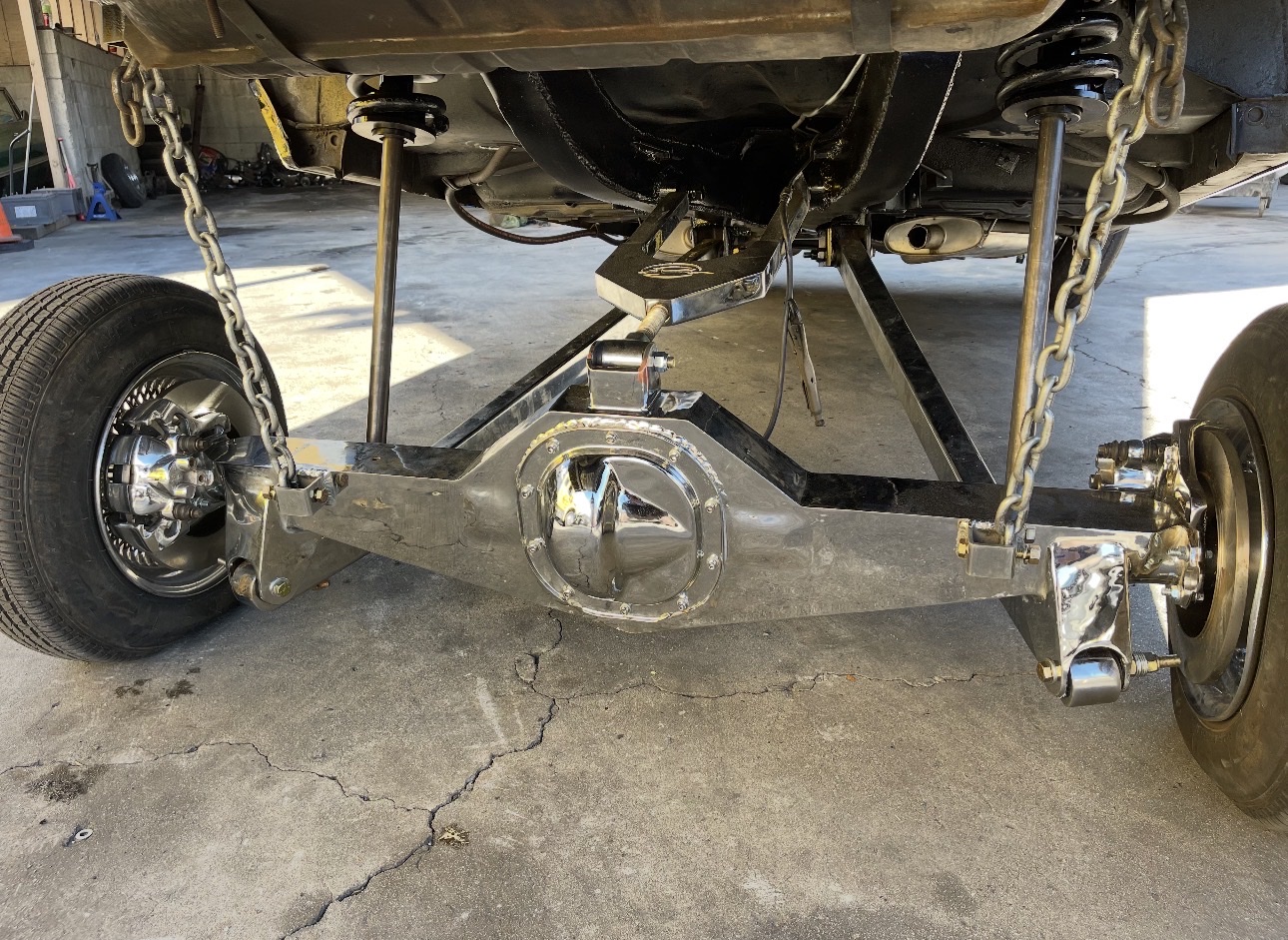 Chrome differential and rear suspension work